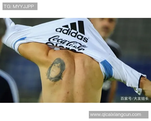 足球明星绘画作品欣赏及其背后的故事与创作灵感分享